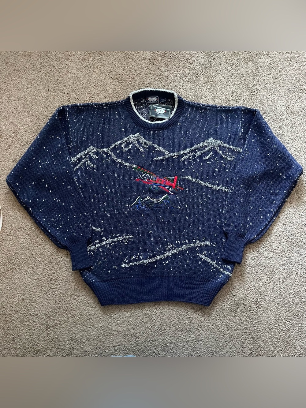 Vintage Knit Sweater Mountain Graphic Embroidered Airplane Mens Size Large BNWT